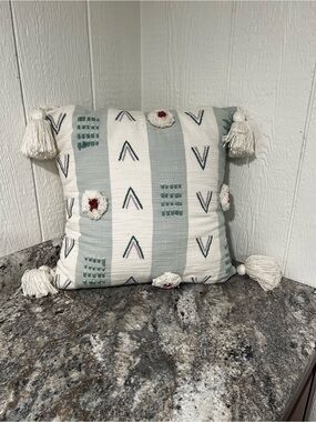 Decorative Throw Pillow